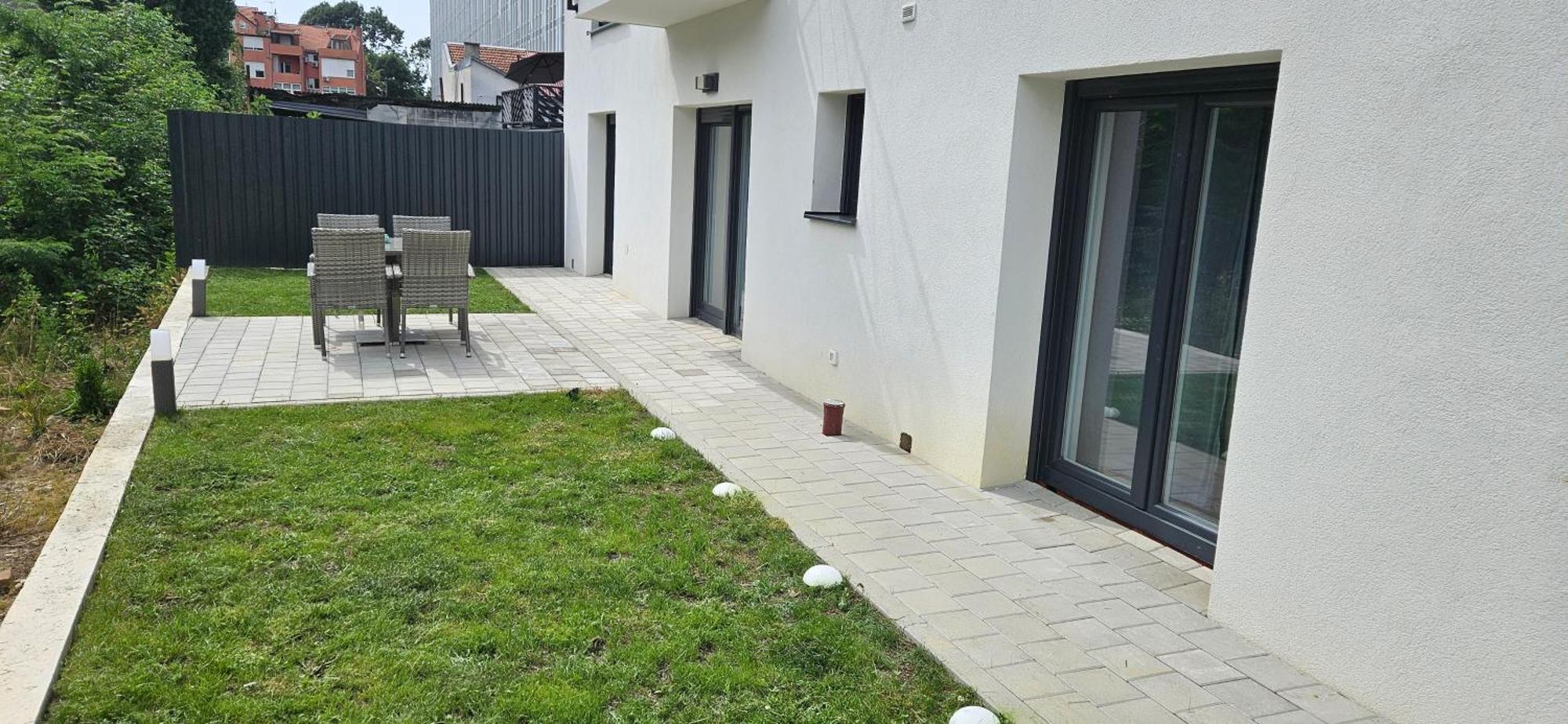 Superior Apartment Lisinski - Private Parking - 2 & 3 Bedroom Zagreb Eksteriør billede